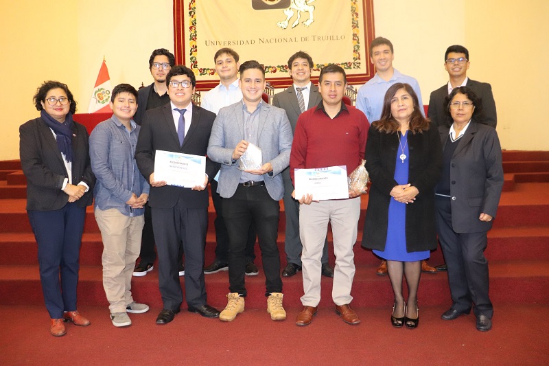 Reconocimiento a ganadores Startup 8G+